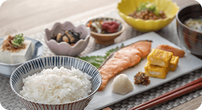 朝食