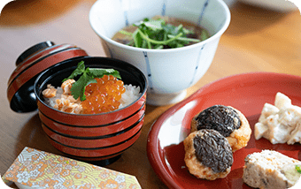 お食事